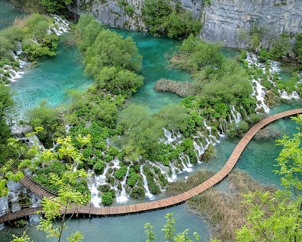 plitvice lakes.jpg